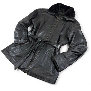 Amazing vintage black leather jacket with faux fur collar and belted waist